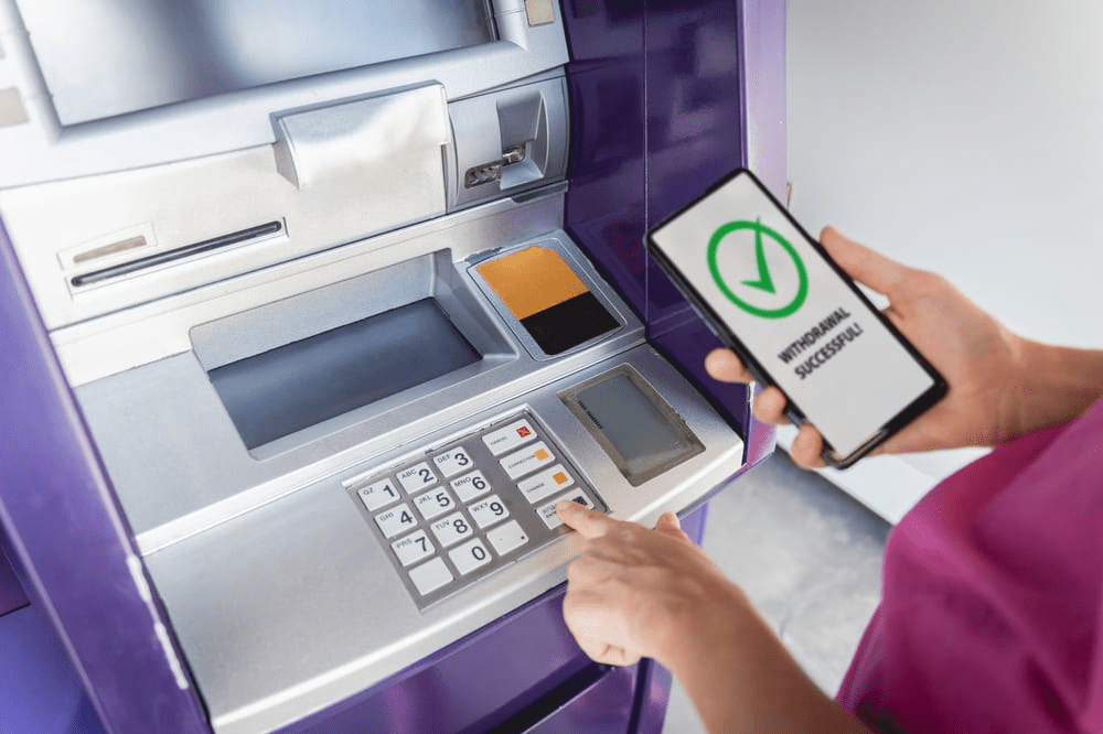 After receiving withdrawn money from 9M, players can withdraw cash at the latest ATM machines